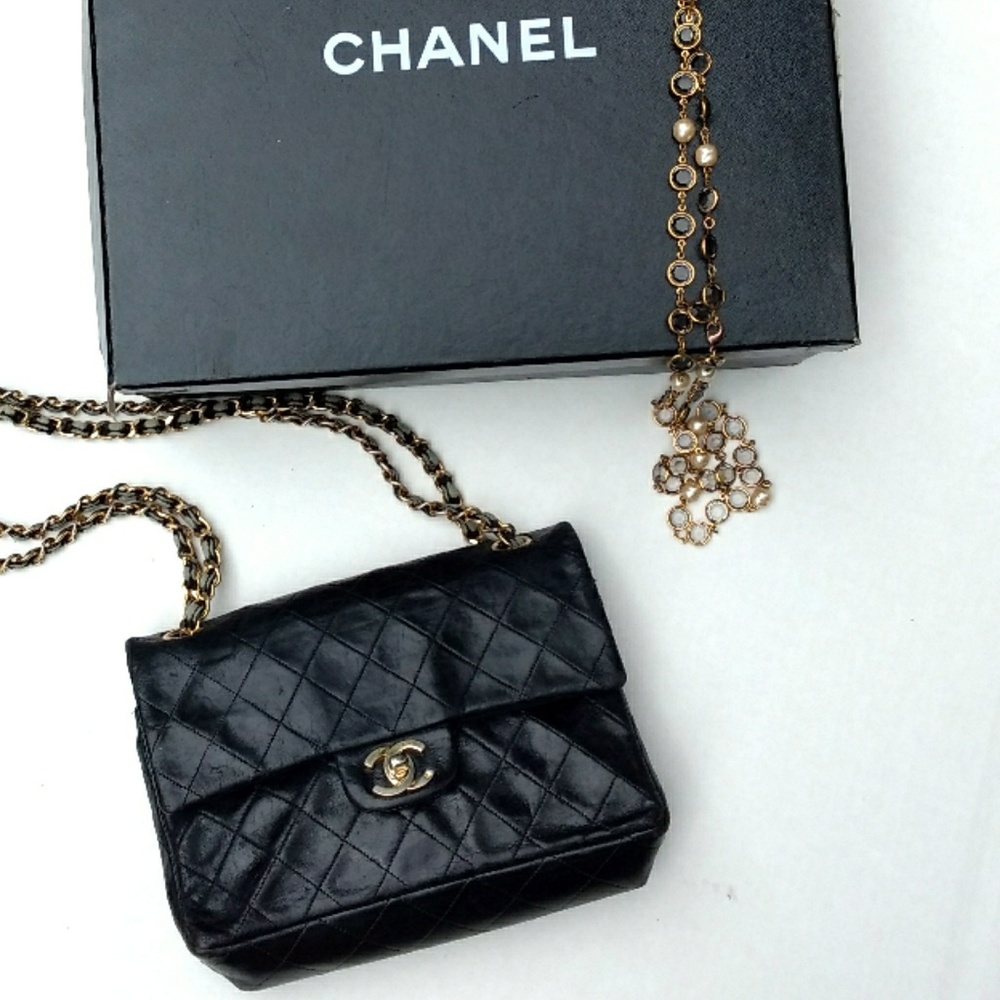 Vintage Designer Chanel Quilted Hidden Pocket Bag - Picture 1 of 8